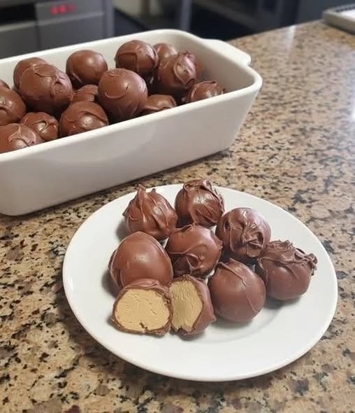 No-Bake Chocolate Peanut Butter Balls
